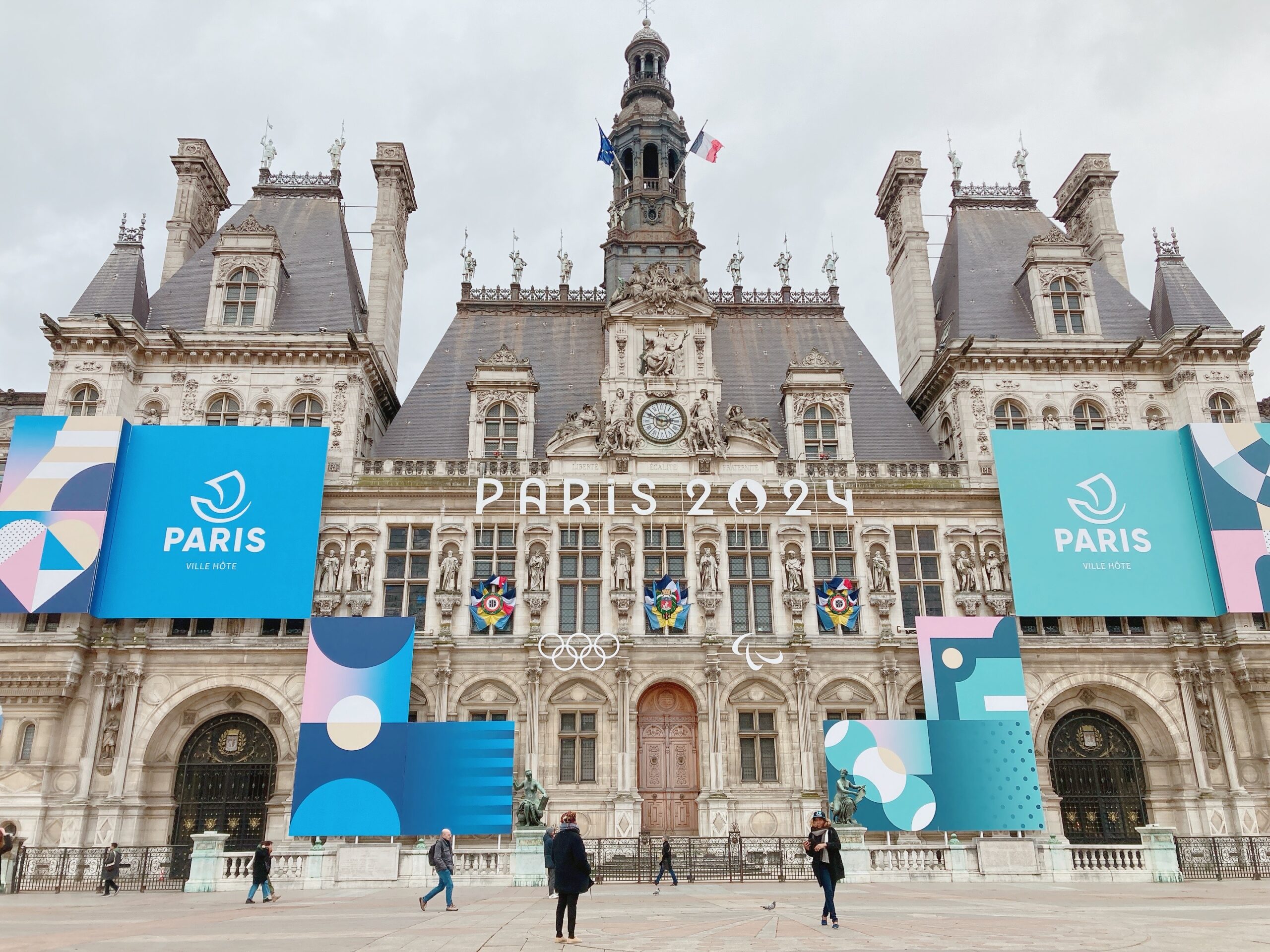 Hotel de ville オテルドヴィルのパリ市庁舎
