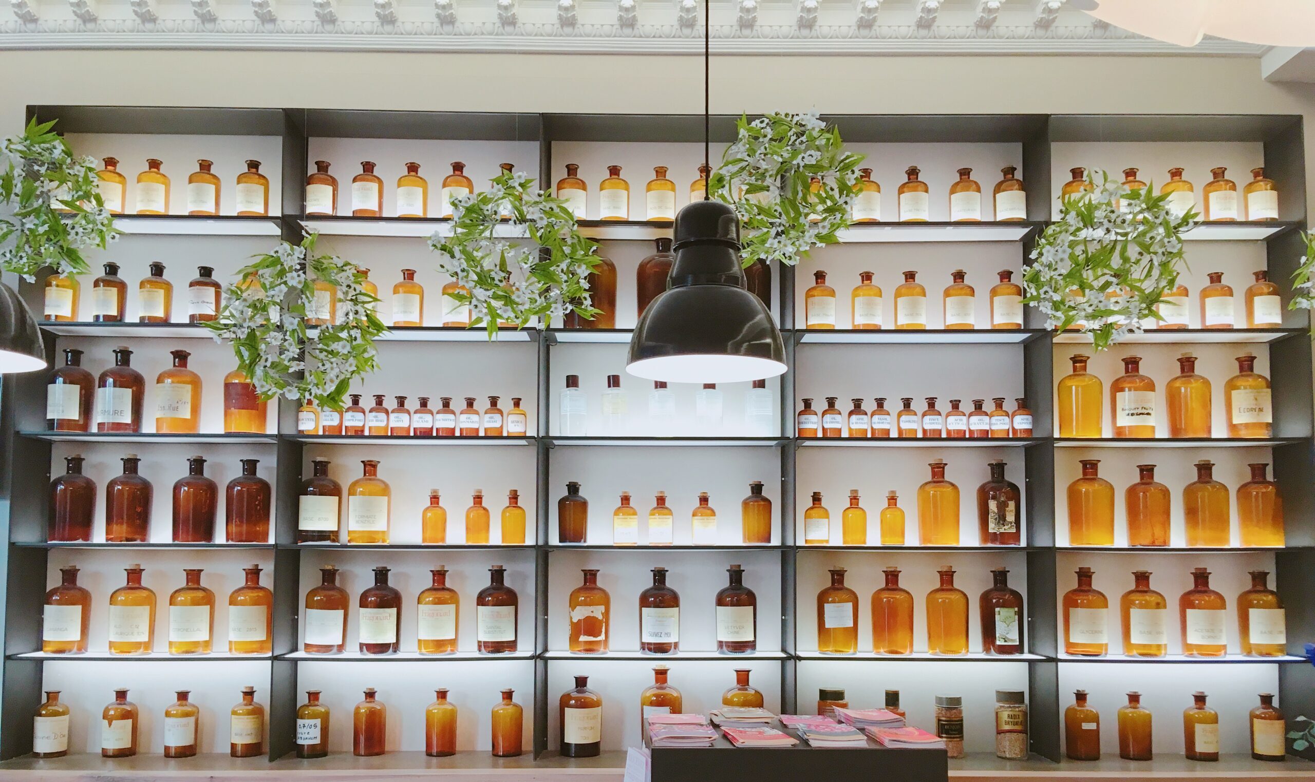 フラゴナール店内