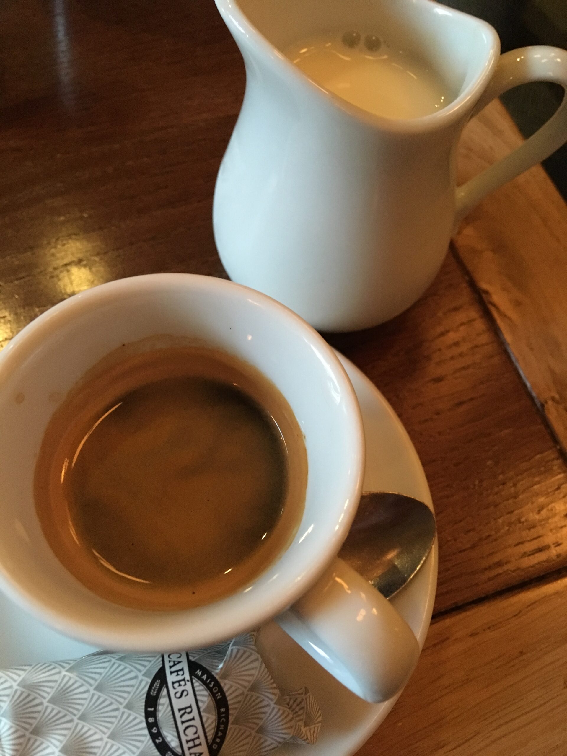パリのレストラン